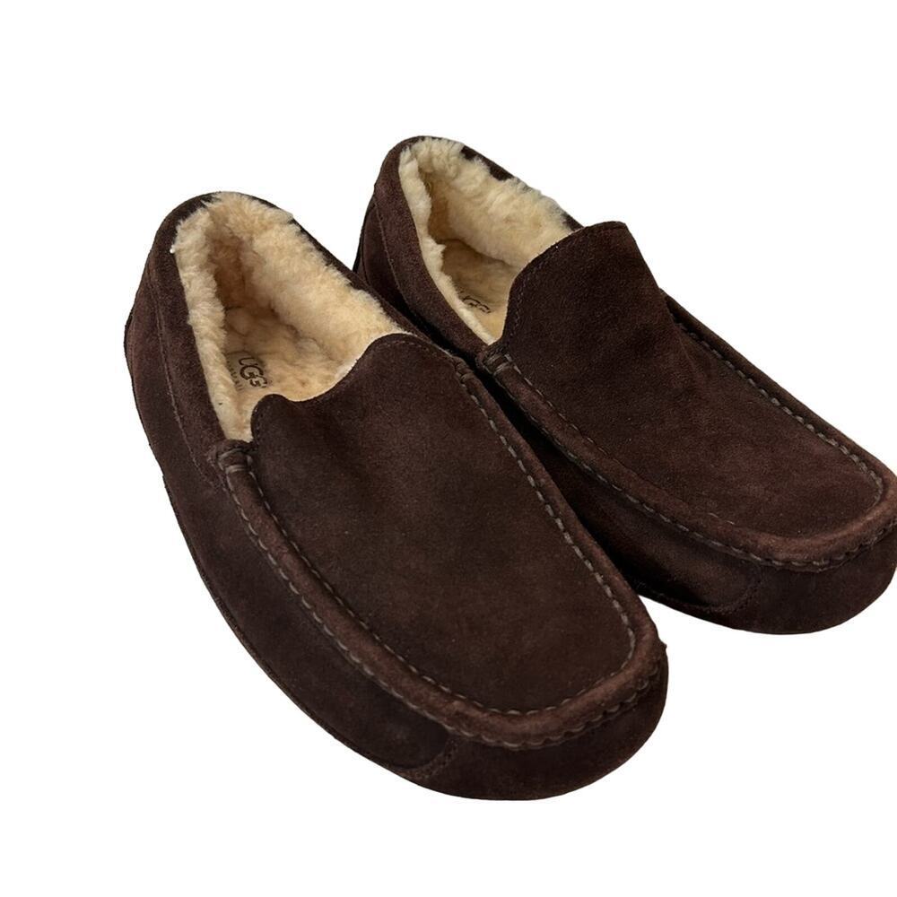 UGG Australia Mens Ascot Suede Closed Toe Slip on Slippers Brown  Size 10